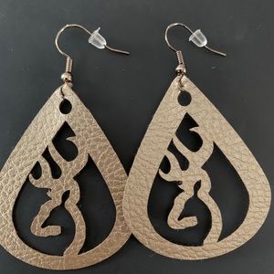 Leather earrings